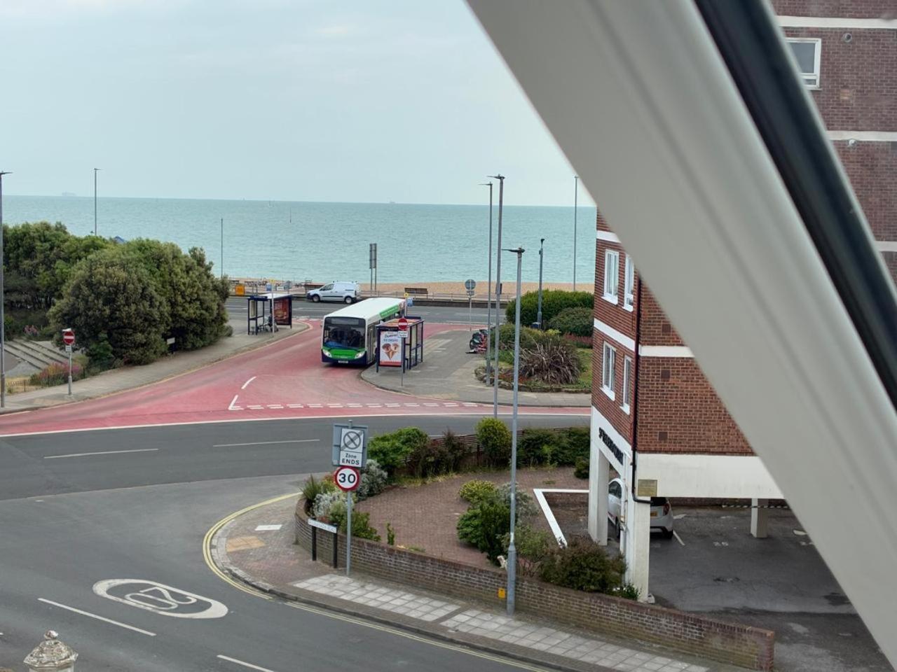 Inn By The Sea, Portsmouth, Parking Ev 22Kw Available المظهر الخارجي الصورة
